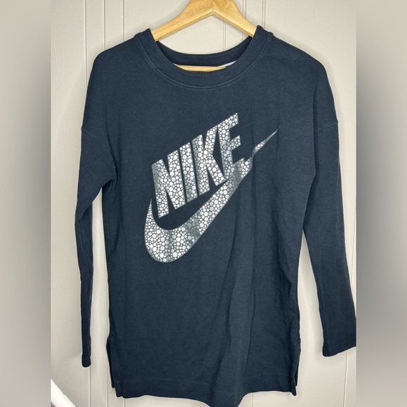 Nike Black Long Sleeve Top (Small) - Picture 11 of 12